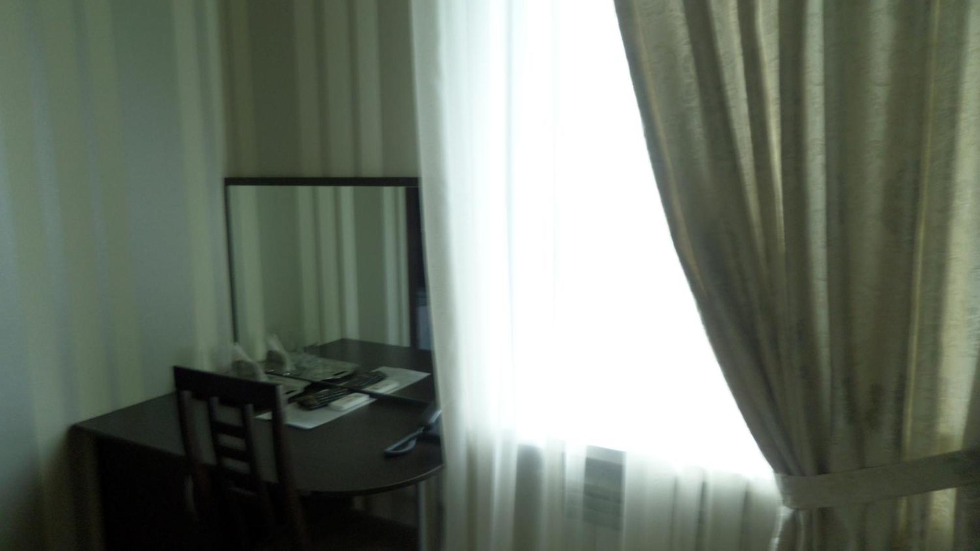 Royal Hotel Kharkiv Room photo